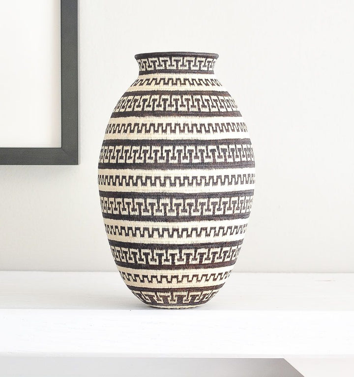 Oropéndola Woven Basket