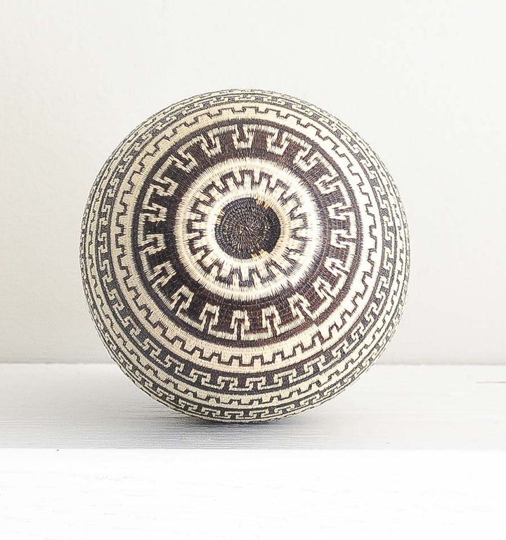 Oropéndola Woven Basket