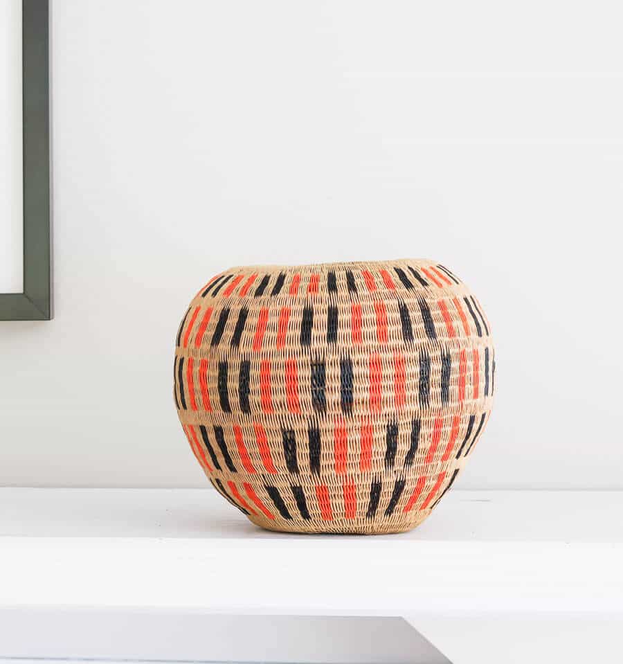 Orange Black Dashes – geometric motif – woven basket – baskets – handwoven in Colombia