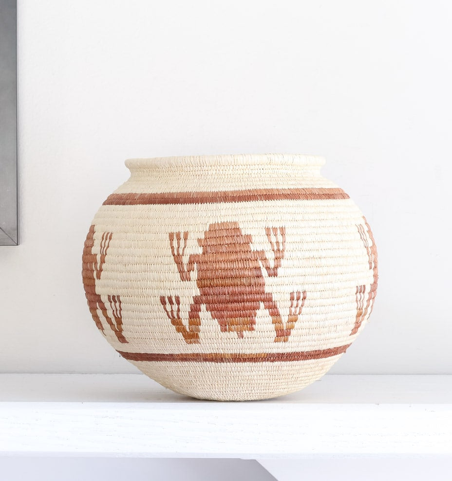 Vintage Brown Frogs – critters motif – woven basket – baskets – handwoven in Panama