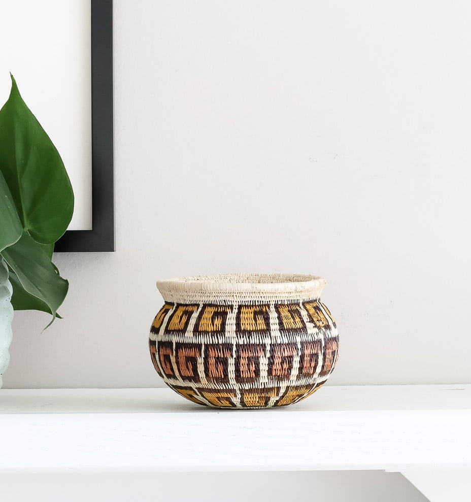 Vintage Black Lined Yellow Keys – geometric motif – woven basket – baskets – handwoven in Panama
