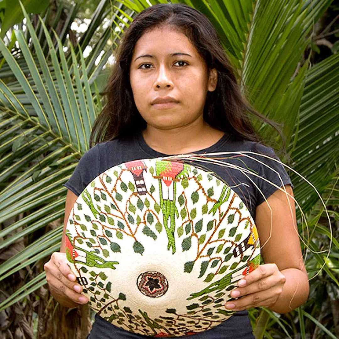 Maricin Cheucarama Negria, Wounaan Weaver