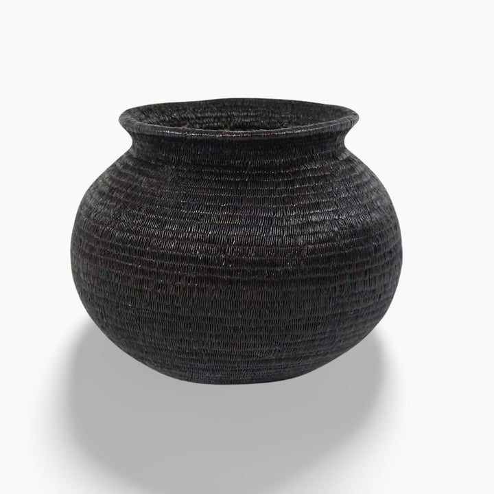 Obsidian Stillness Basket