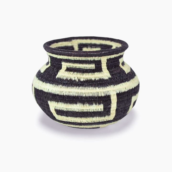 Wounaan Maze Pattern Basket