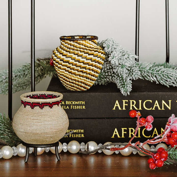 Golden Current Mini Basket