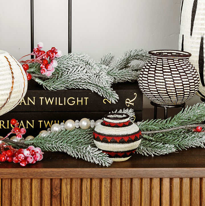 Crimson Crest Bands Mini Basket