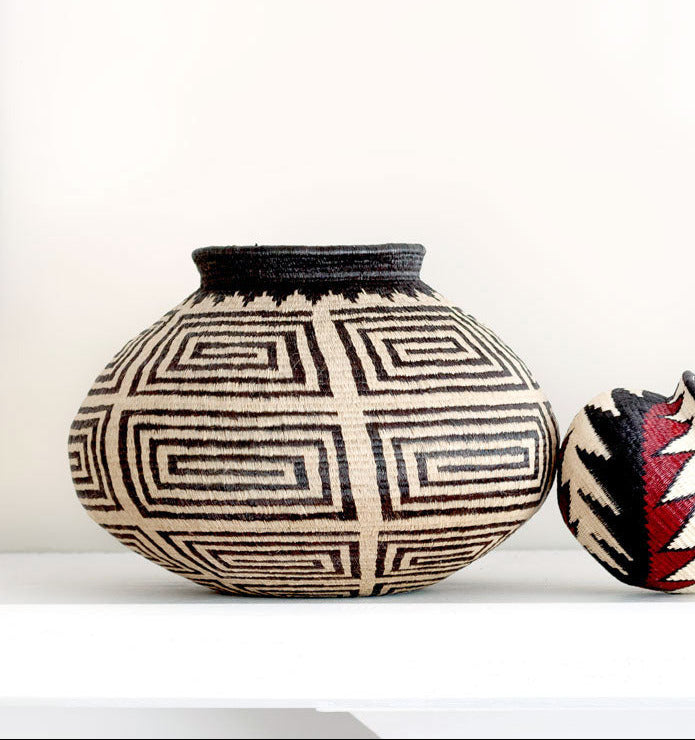 Geometric Crossroads Basket