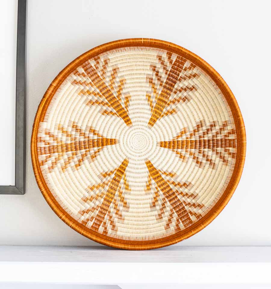 Copper Vines Plate – geometric motif – woven plate – decorative plates – handwoven in Colombia