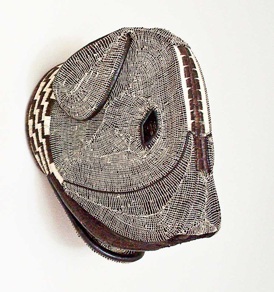 Grande Dog Woven Animal Mask