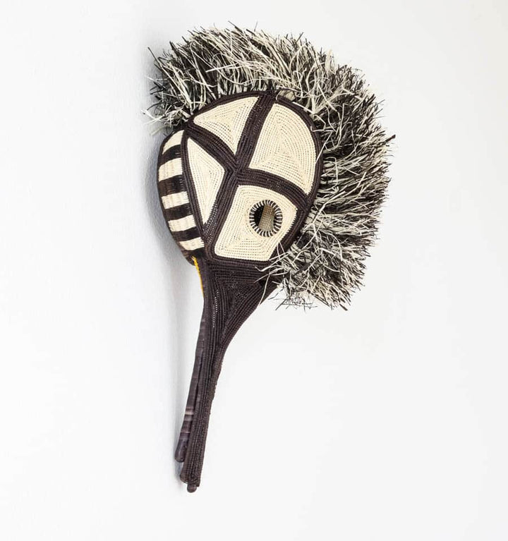Peppered Hair Hummingbird – geometric motif – mask – sculptures & statues – handwoven in Panama