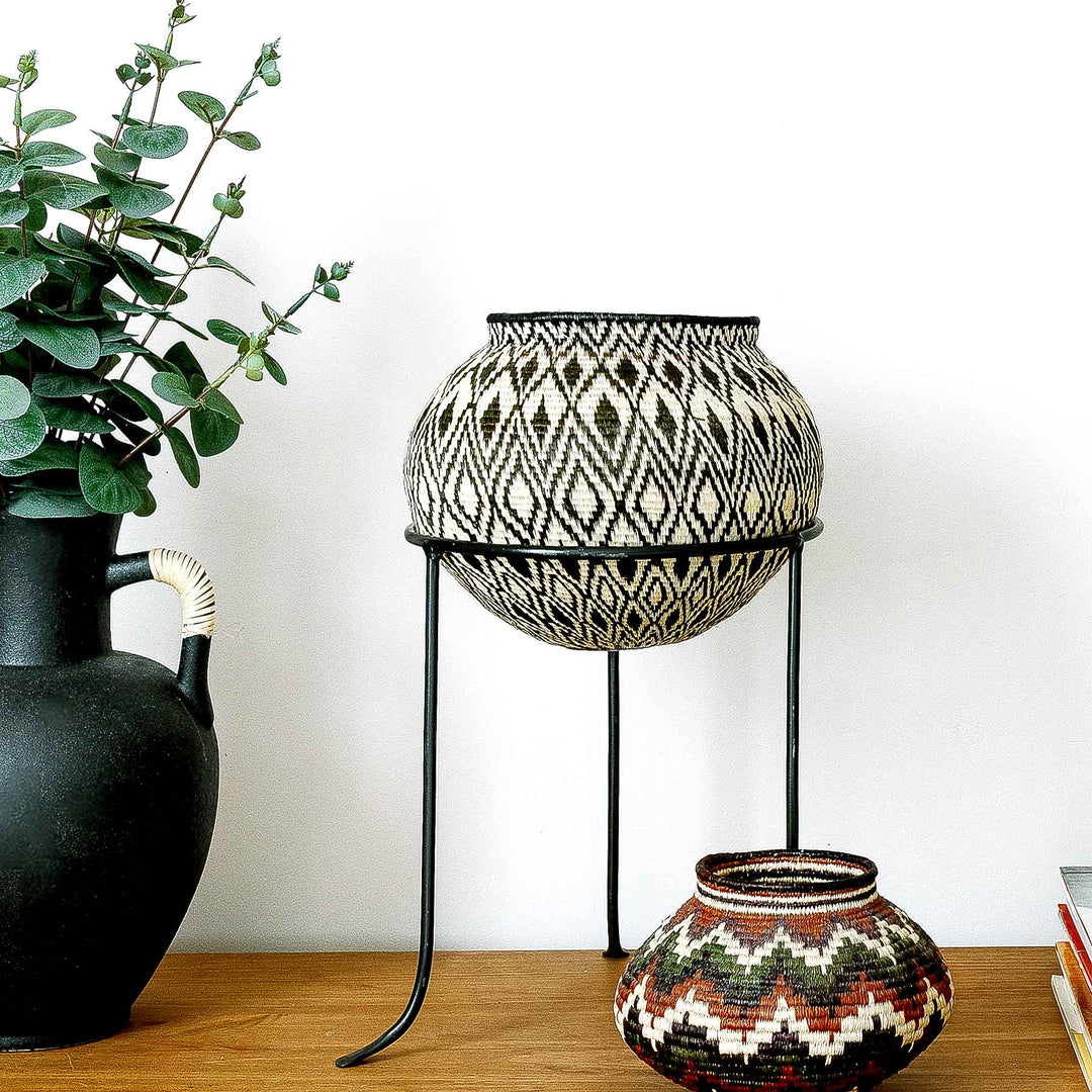 Full front view of Panama Wounaan basket with black and cream diamond pattern